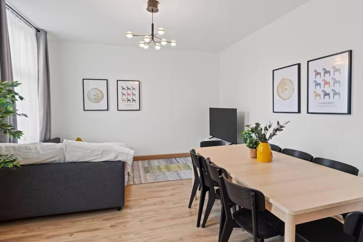 For Big Groups I Wifi I 5 Min To Subway Apartment
